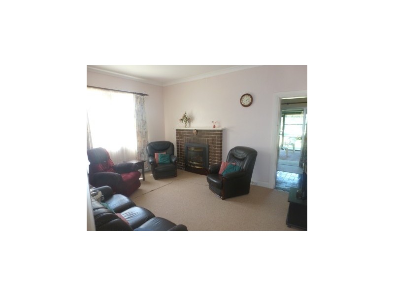 43 Marsden, Boorowa NSW 2586