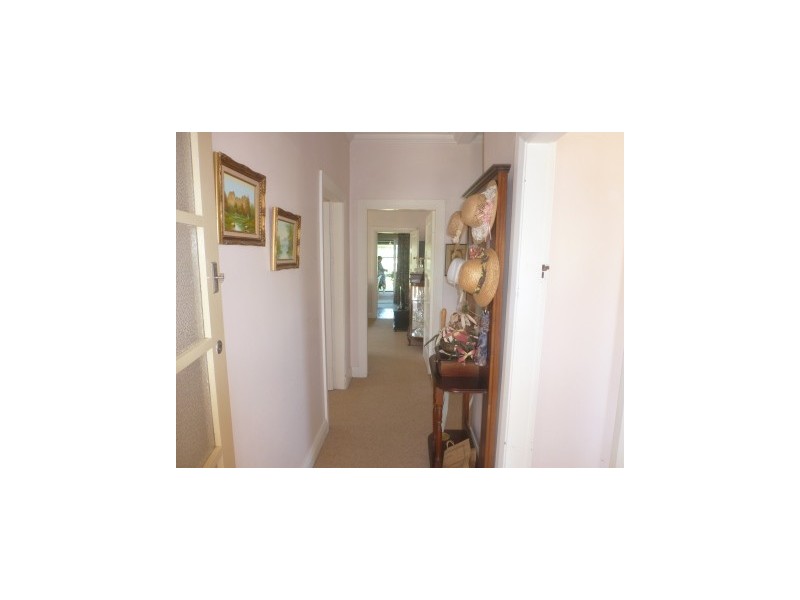 43 Marsden, Boorowa NSW 2586