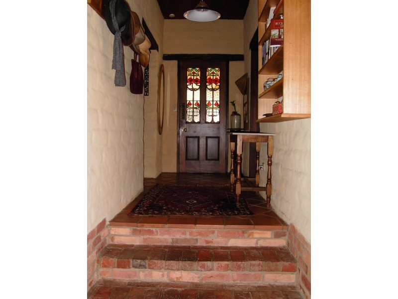 924 Morses Creek Road, Wandiligong VIC 3744