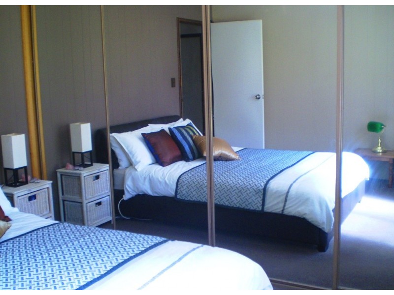 4 Gavan Street, Bright VIC 3741