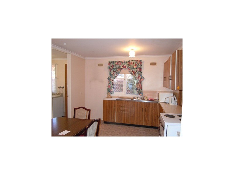 40 Crescent Street, Narrandera NSW 2700