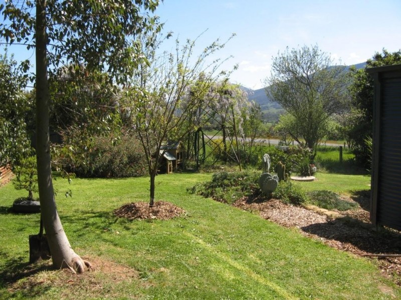 7082 Kiewa Valley Highway, Tawonga VIC 3697