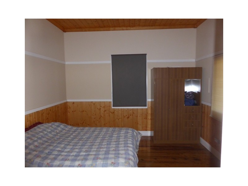 8 HENRY STREET, Hillston NSW 2675