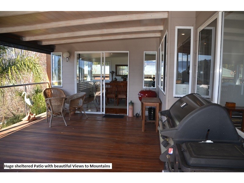 10 Buckland Street, Tawonga South VIC 3698