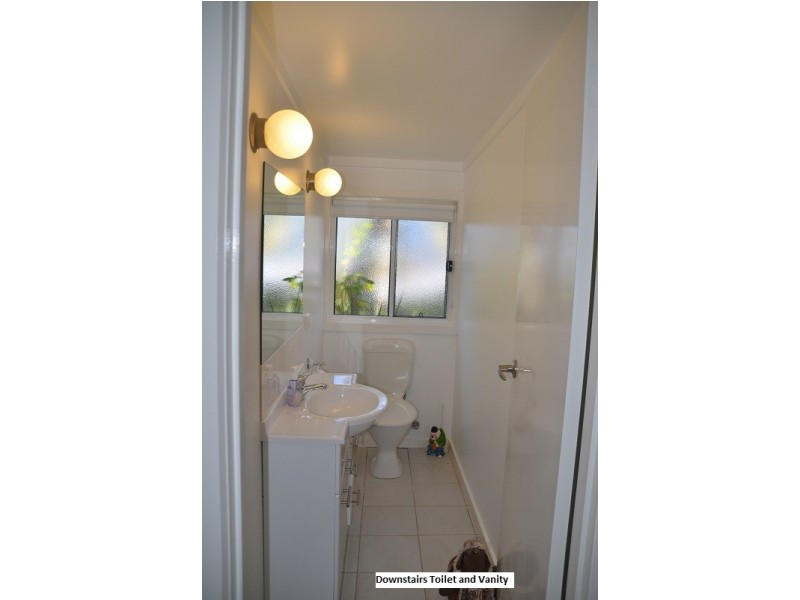 10 Buckland Street, Tawonga South VIC 3698