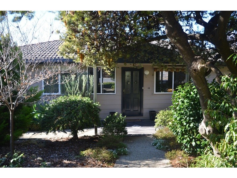 10 Buckland Street, Tawonga South VIC 3698