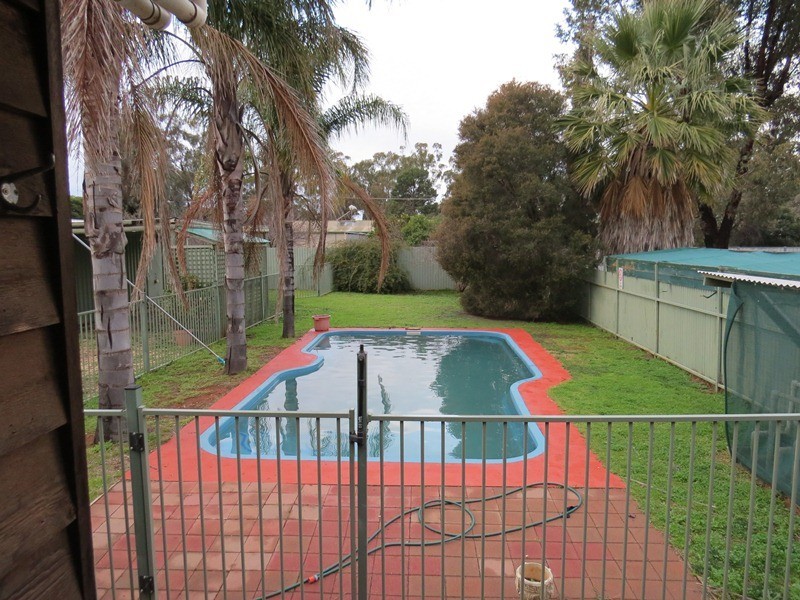 80 Barooga Street, Berrigan NSW 2712