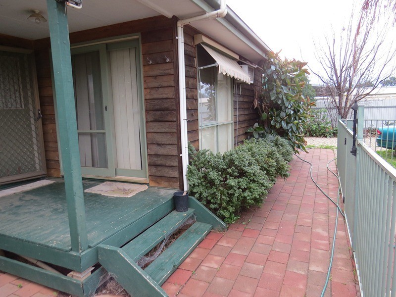 80 Barooga Street, Berrigan NSW 2712