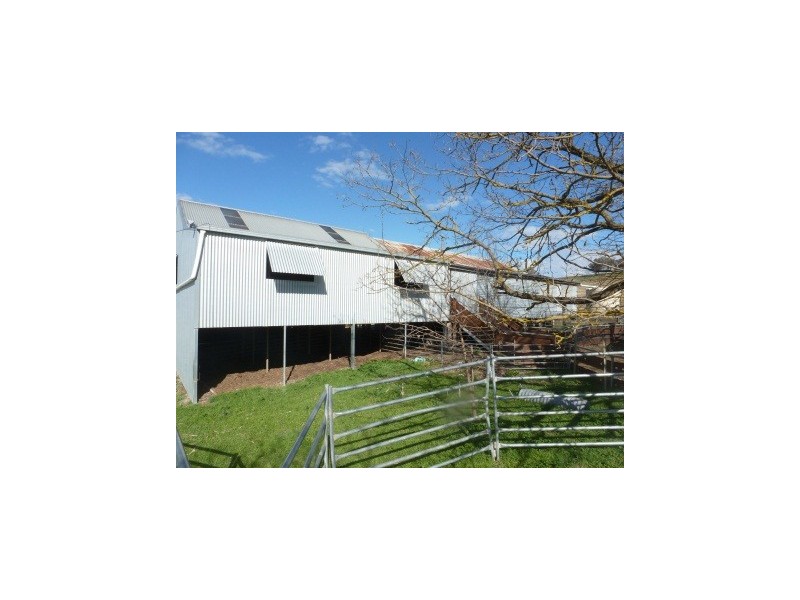 1700 Kenyu Road, Boorowa NSW 2586