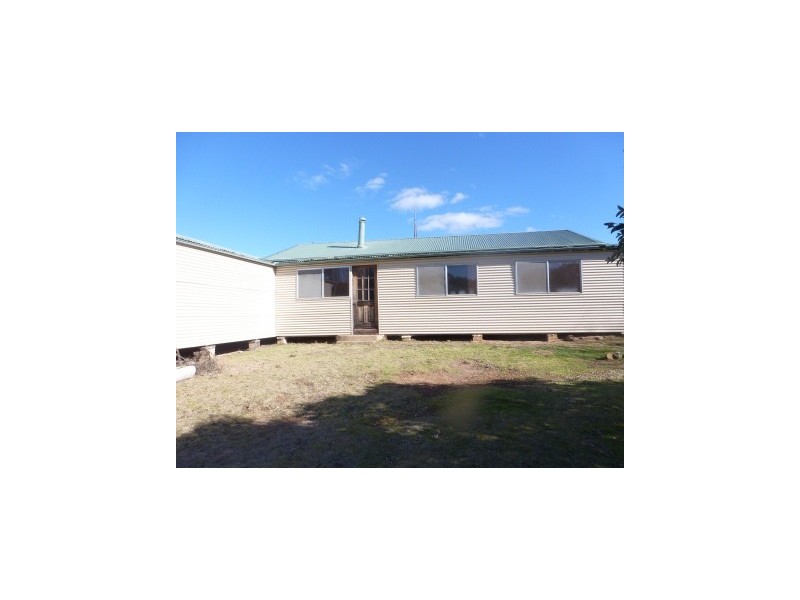 1700 Kenyu Road, Boorowa NSW 2586