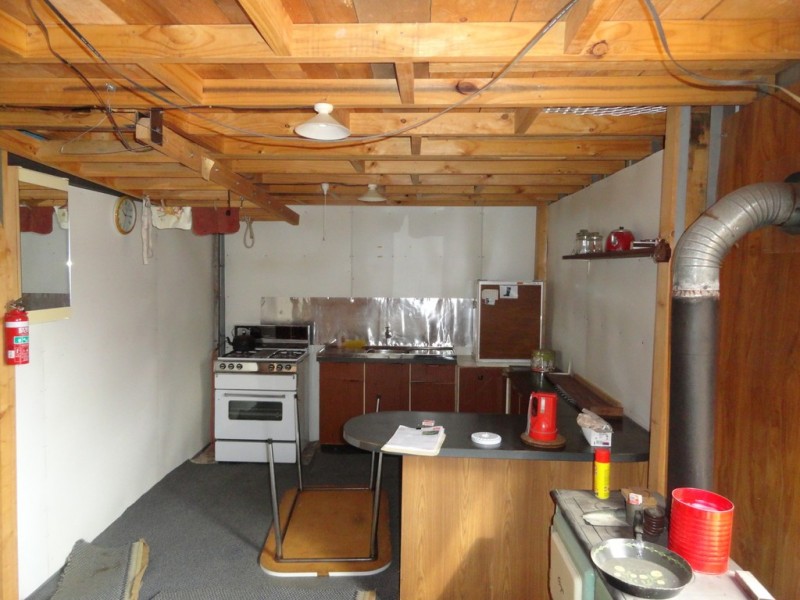 724 Yenschs Road, Lankeys Creek NSW 2644