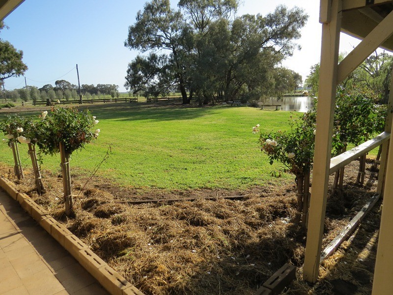 Rangemore RMB 380 Rangemore Road, Barham NSW 2732