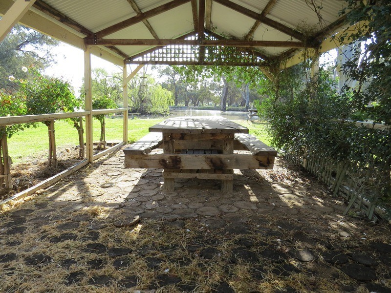 Rangemore RMB 380 Rangemore Road, Barham NSW 2732