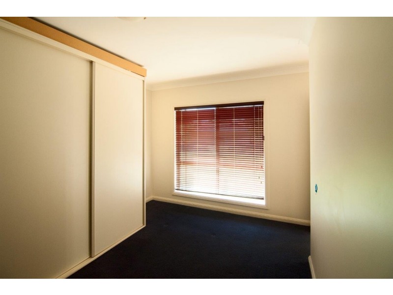 90 GRACE STREET, Lake Cargelligo NSW 2672