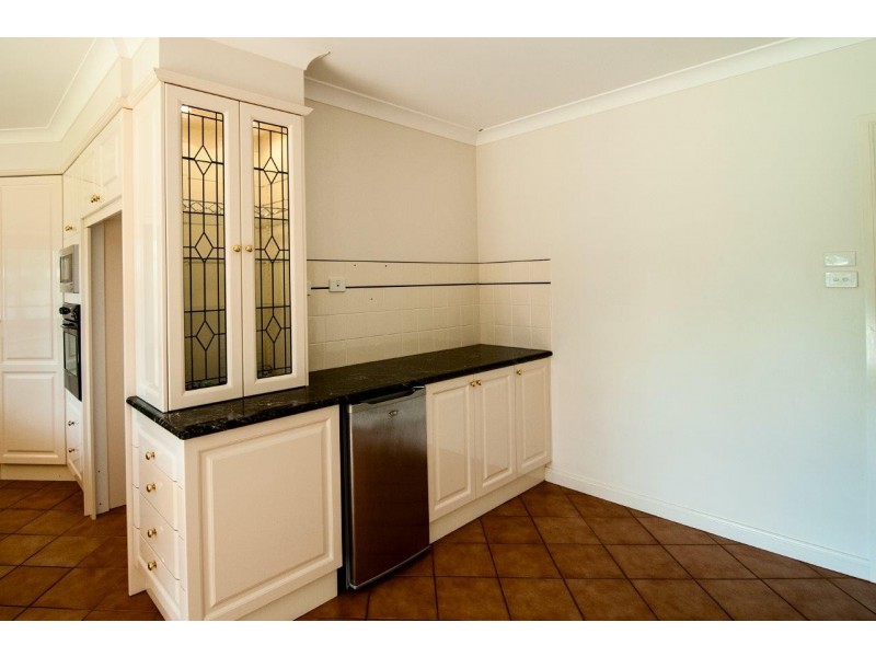 90 GRACE STREET, Lake Cargelligo NSW 2672