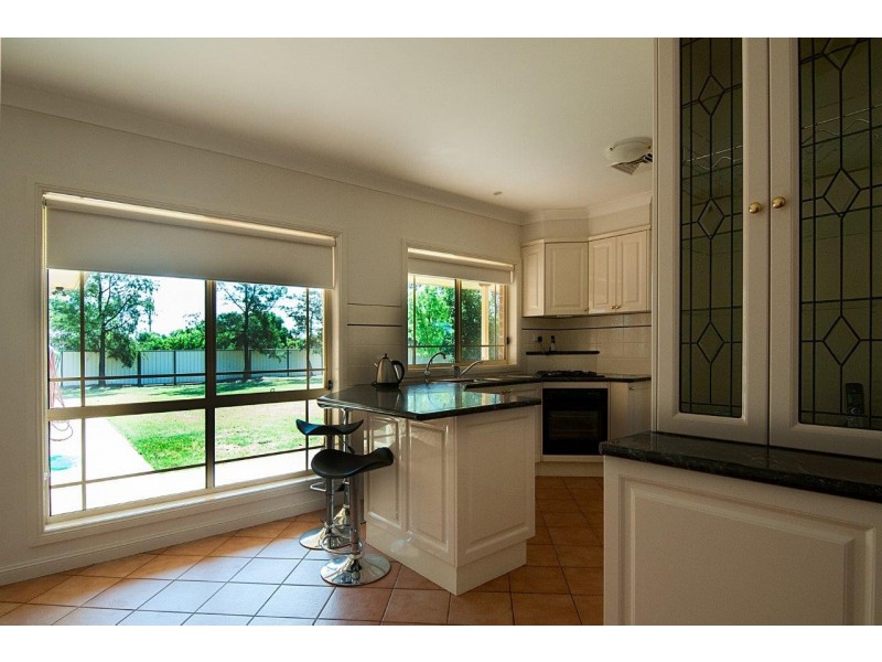 90 GRACE STREET, Lake Cargelligo NSW 2672