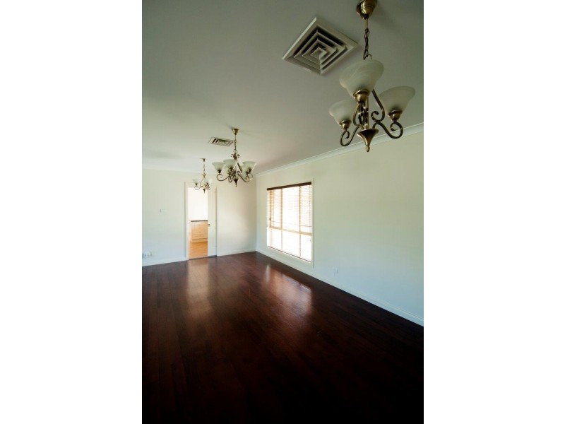 90 GRACE STREET, Lake Cargelligo NSW 2672