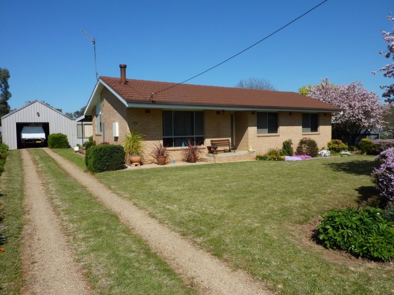 12 Tywong St Ladysmith, Wagga Wagga NSW 2650