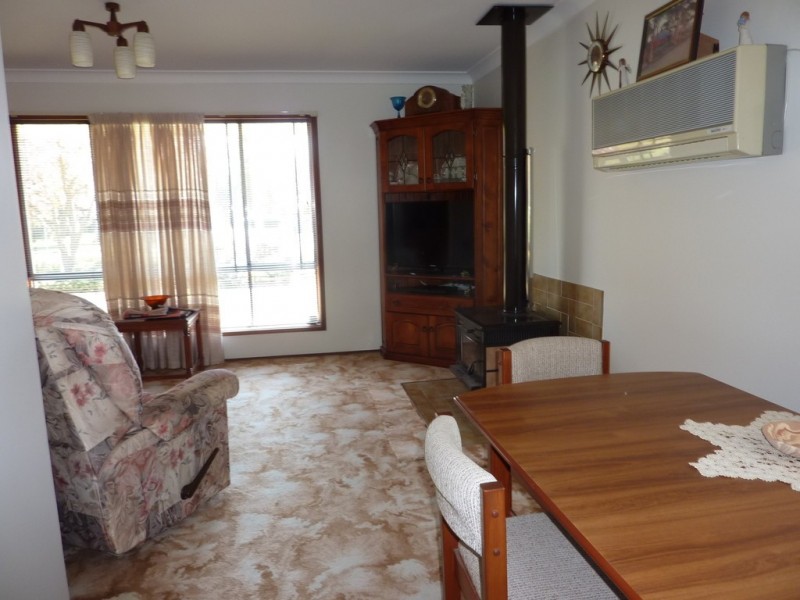 12 Tywong St Ladysmith, Wagga Wagga NSW 2650