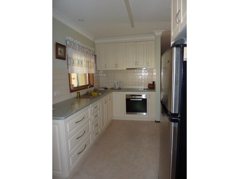 12 Tywong St Ladysmith, Wagga Wagga NSW 2650