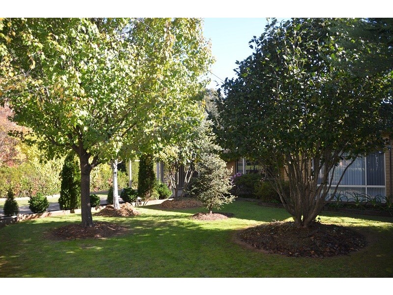 1A Station Street, Bright VIC 3741