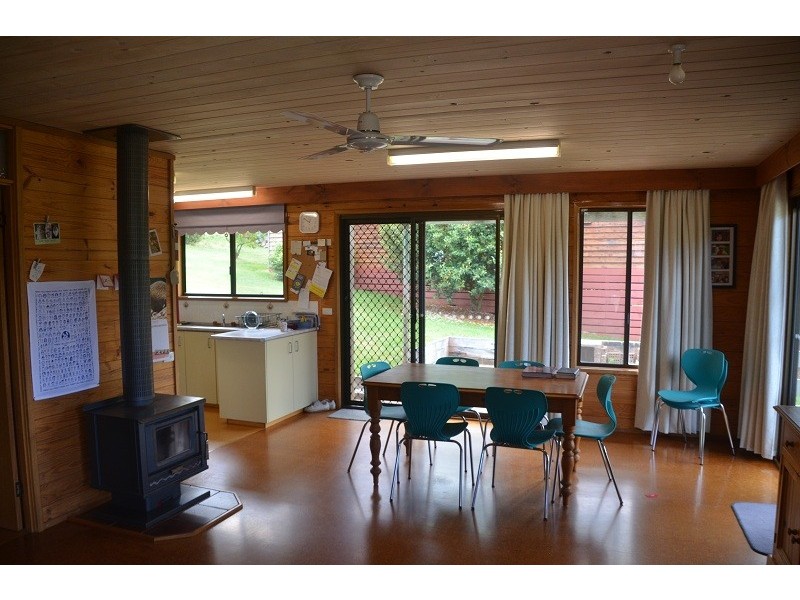 5 Marum Court, Tawonga South VIC 3698