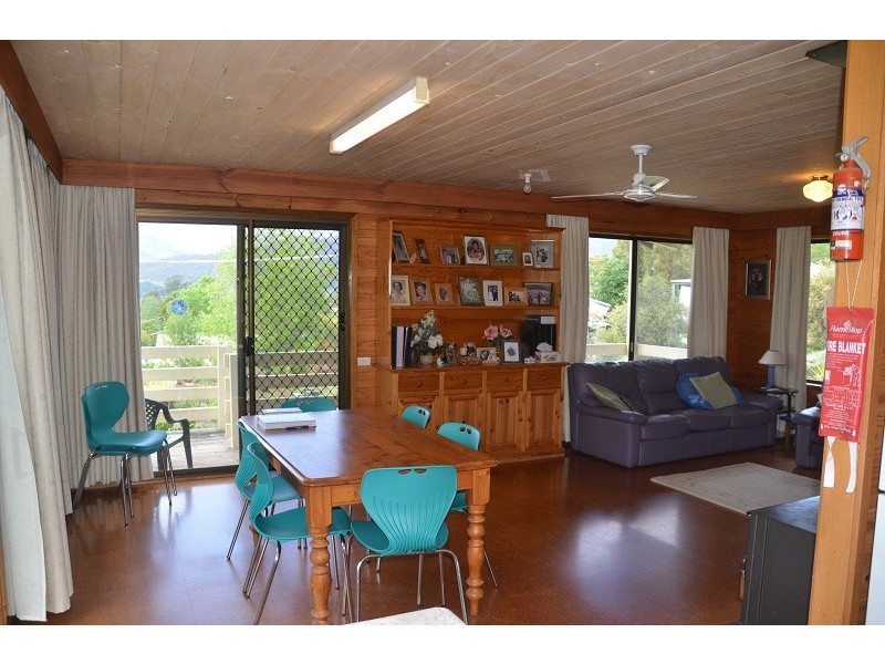 5 Marum Court, Tawonga South VIC 3698