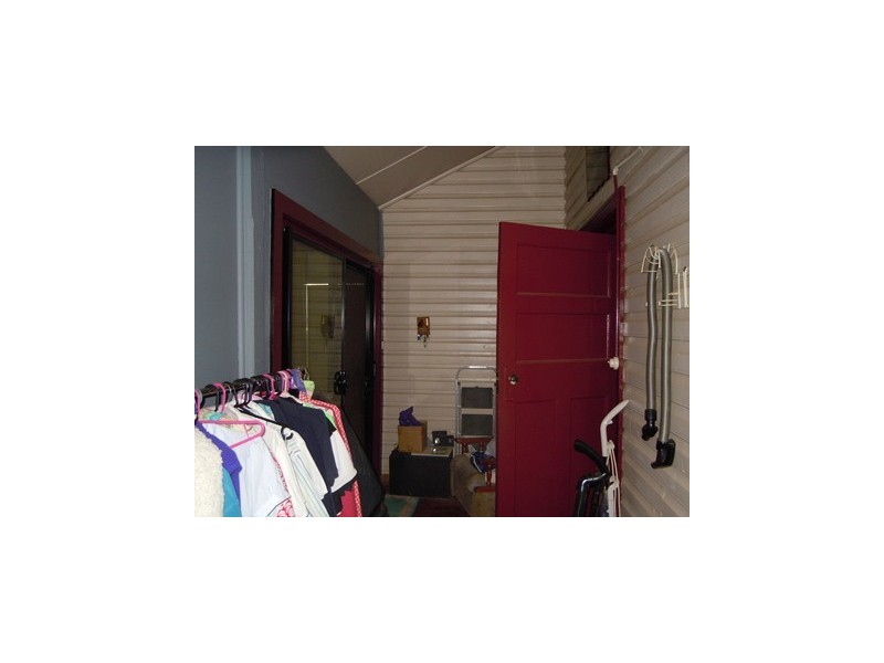 15 Charles Street, Narrandera NSW 2700