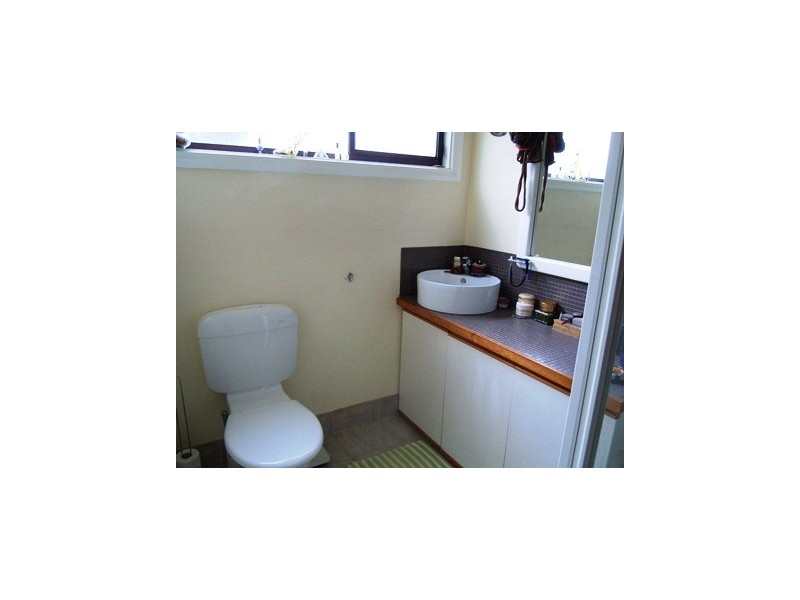 12 Broad Street, Narrandera NSW 2700