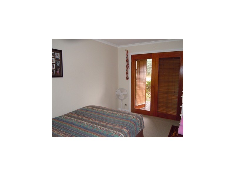 12 Broad Street, Narrandera NSW 2700