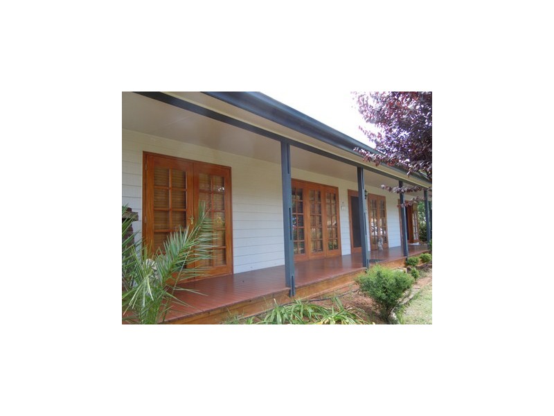 12 Broad Street, Narrandera NSW 2700