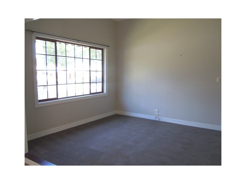 6 Arthur Street, Narrandera NSW 2700