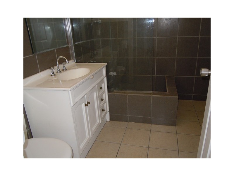 6 Arthur Street, Narrandera NSW 2700