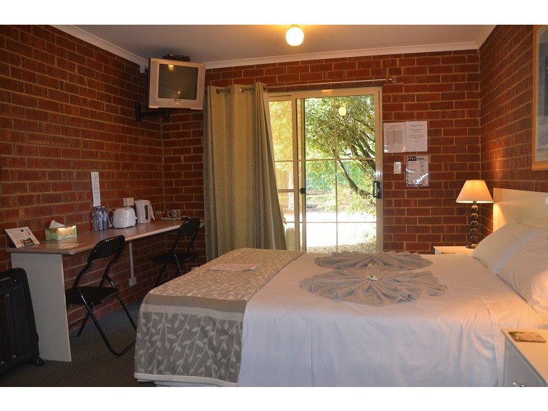 95 Lind Avenue, Dargo VIC 3862