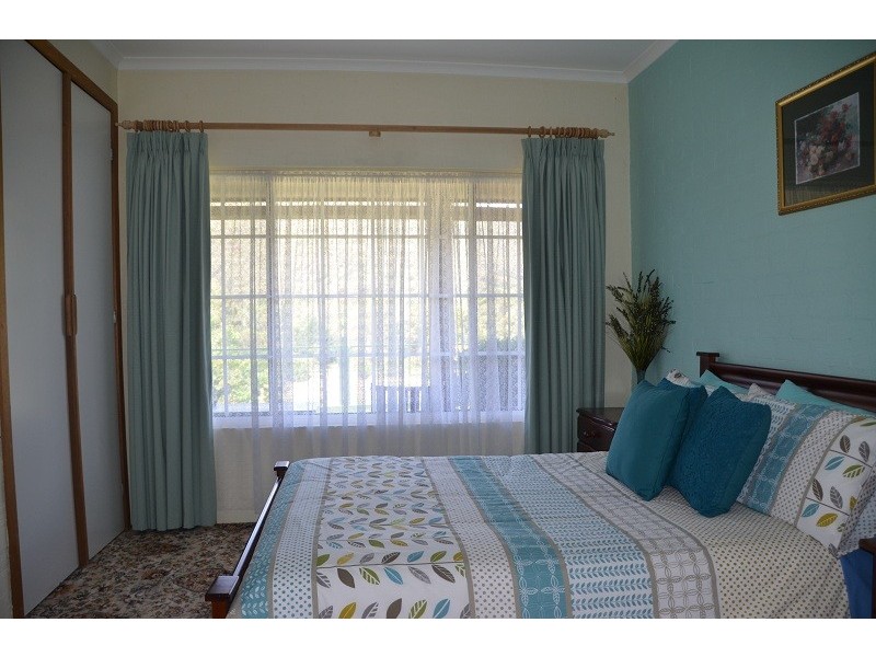 118 Centenary Avenue, Wandiligong VIC 3744