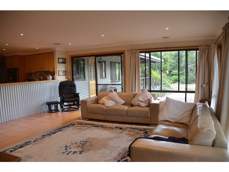 32 Cottrells Lane, Tawonga VIC 3697