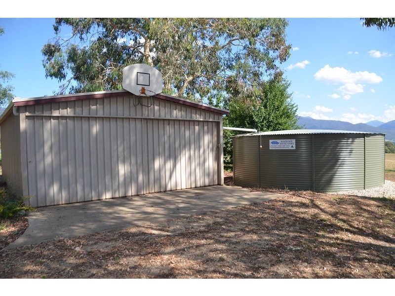32 Cottrells Lane, Tawonga VIC 3697