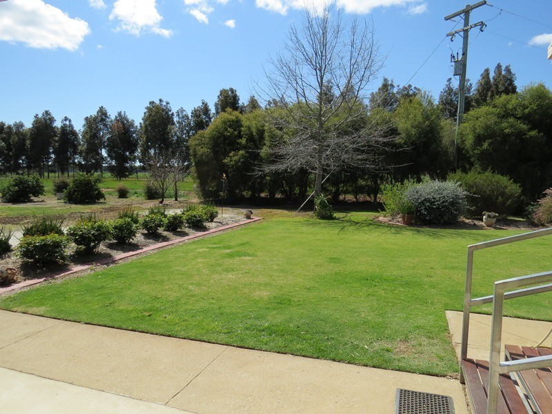 21380 Riverina Highway, Deniliquin NSW 2710