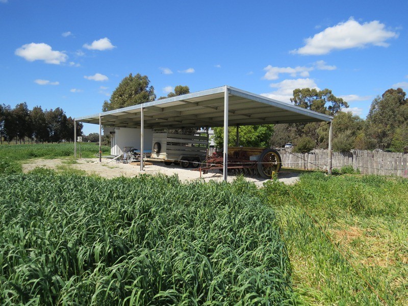 21380 Riverina Highway, Deniliquin NSW 2710