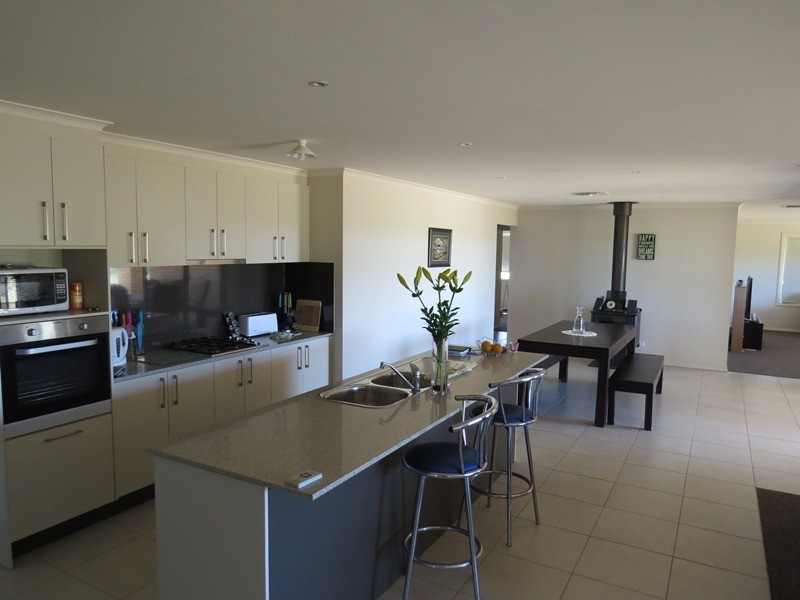22 Todds Road, Deniliquin NSW 2710