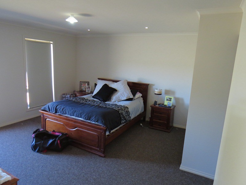 22 Todds Road, Deniliquin NSW 2710