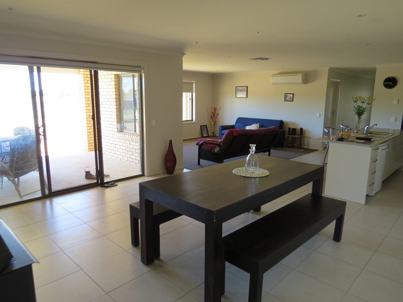 22 Todds Road, Deniliquin NSW 2710