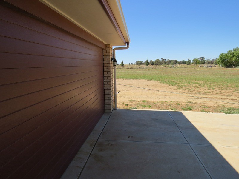 22 Todds Road, Deniliquin NSW 2710