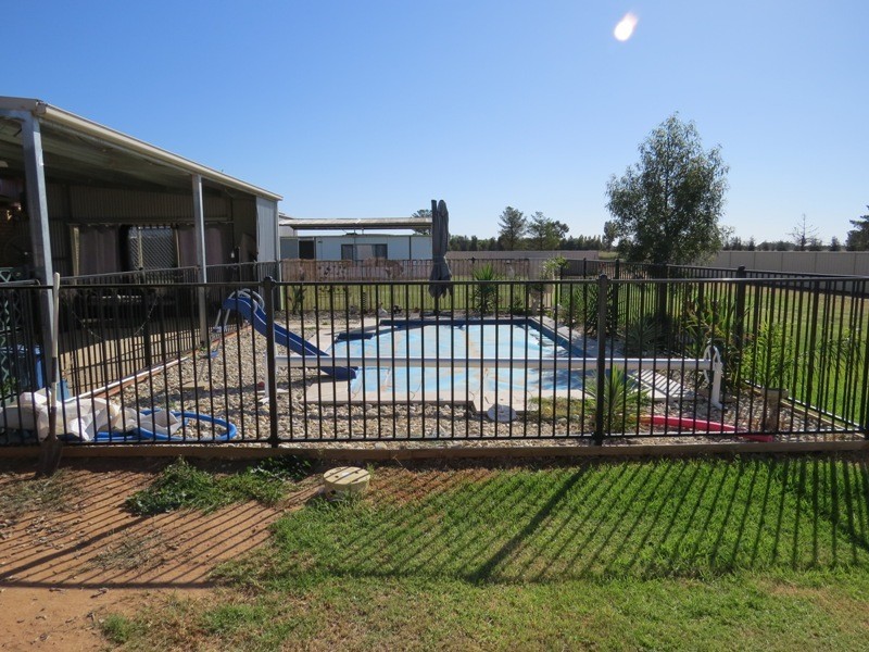 22 Todds Road, Deniliquin NSW 2710