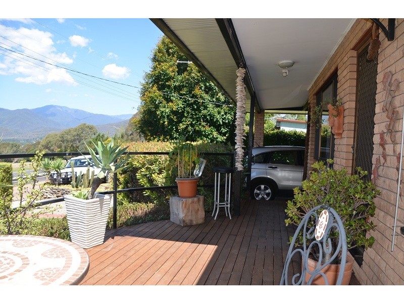 29 Kiewa Valley Highway, Tawonga South VIC 3698