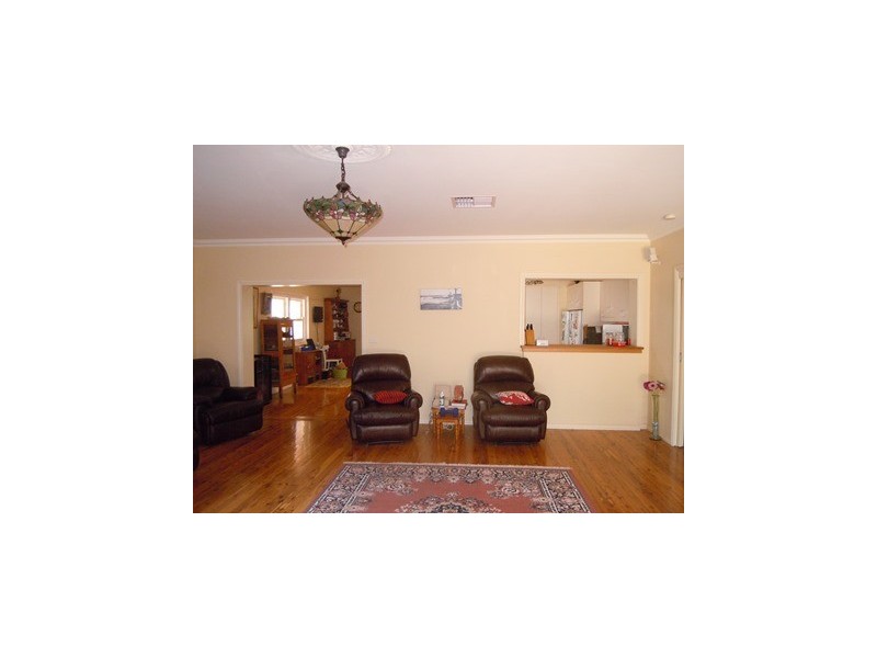 67 Elwin Street, Narrandera NSW 2700