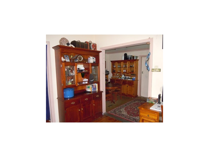 22 Charles Street, Narrandera NSW 2700