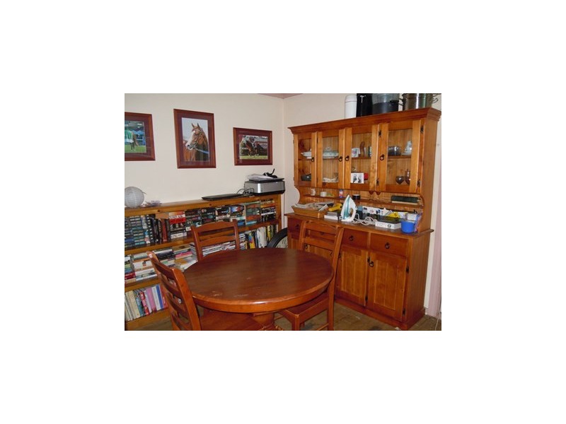 22 Charles Street, Narrandera NSW 2700