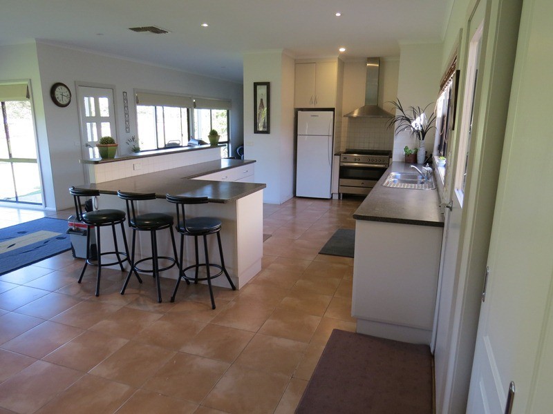 38 Flanagans Lane, Deniliquin NSW 2710
