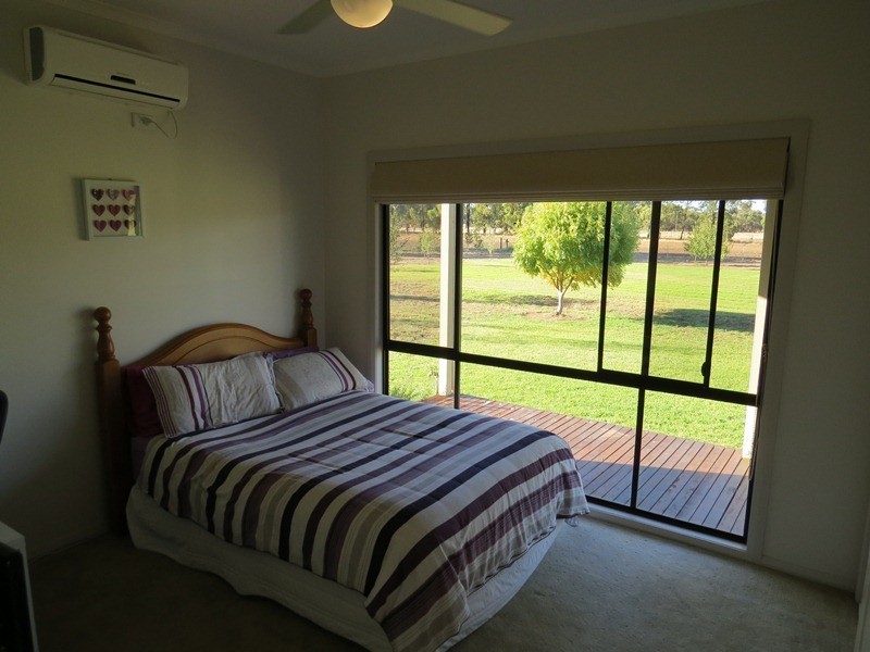38 Flanagans Lane, Deniliquin NSW 2710